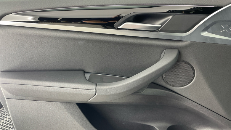 BMW X3 xDrive 30e xLine 5dr Auto Estate